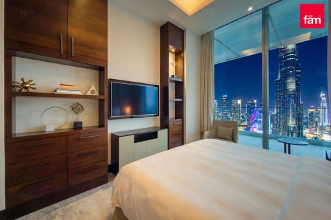 Apartment in Downtown Dubai (Downtown Burj Dubai), Dubai 3 bedrooms, 224.6 sq.m. № 143963 - photo 8