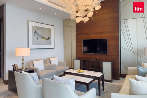 Apartment in Downtown Dubai (Downtown Burj Dubai), Dubai 3 bedrooms, 224.6 sq.m. № 143963 - photo 19