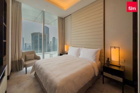 Apartment in Downtown Dubai (Downtown Burj Dubai), Dubai 3 bedrooms, 224.6 sq.m. № 143963 - photo 12