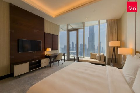 Apartment in Downtown Dubai (Downtown Burj Dubai), Dubai 3 bedrooms, 224.6 sq.m. № 143963 - photo 9