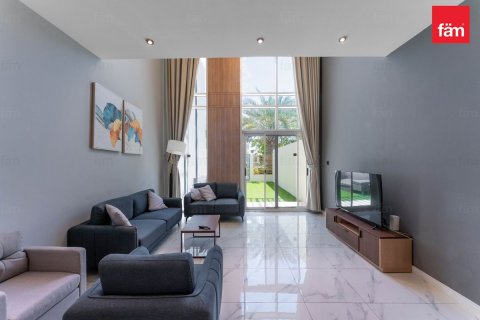 Townhouse in Dubai 2 bedrooms, 122.4 sq.m. № 145935 - photo 4