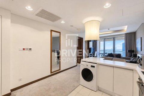 Apartment in The Address Dubai Mall, Downtown Dubai (Downtown Burj Dubai), Dubai 1 bedroom, 67.54 sq.m. № 145238 - photo 6