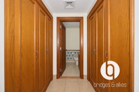 Appartement à Old Town, Dubai, 1 chambre, 90 m², № 144003 - photo 11
