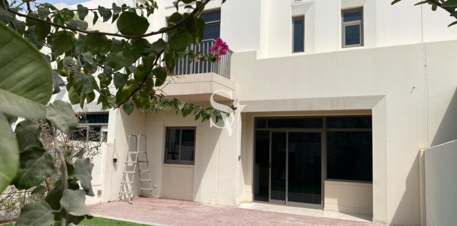 تاون هاوس في Hayat Townhouses, Town Square, دبي 3 غرف نوم, 220 م² رقم 118693