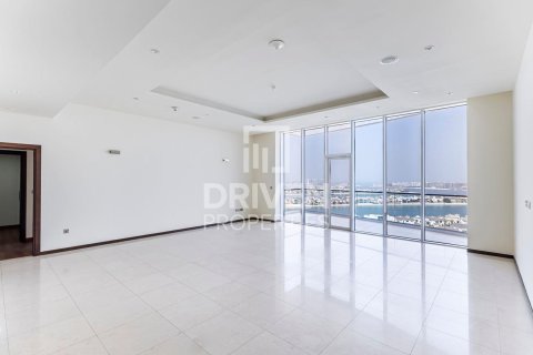 Apartment in Tiara Residences, Palm Jumeirah, Dubai 3 bedrooms, 222.22 sq.m. № 145153 - photo 3