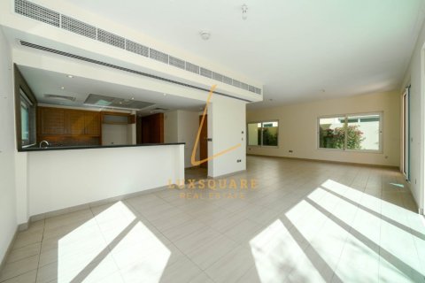 Villa à Jumeirah Park, Dubai, 4 chambres, 512 m², № 143991 - photo 3