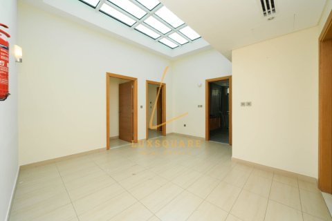 Villa à Jumeirah Park, Dubai, 4 chambres, 512 m², № 143991 - photo 9