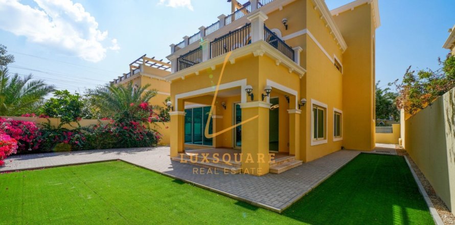 Villa à Jumeirah Park, Dubai, 4 chambres, 512 m², № 143991