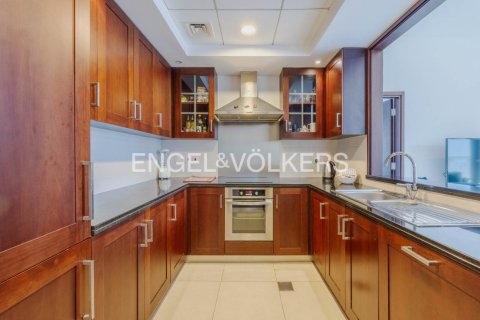 Apartment in Downtown Dubai (Downtown Burj Dubai), Dubai 1 bedroom, 74 sq.m. № 143533 - photo 3