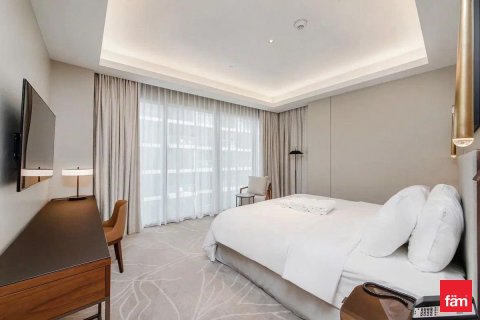Apartment in Downtown Dubai (Downtown Burj Dubai), Dubai 3 bedrooms, 145.2 sq.m. № 143354 - photo 14