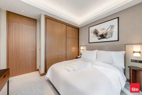 Apartment in Downtown Dubai (Downtown Burj Dubai), Dubai 3 bedrooms, 145.2 sq.m. № 143354 - photo 9