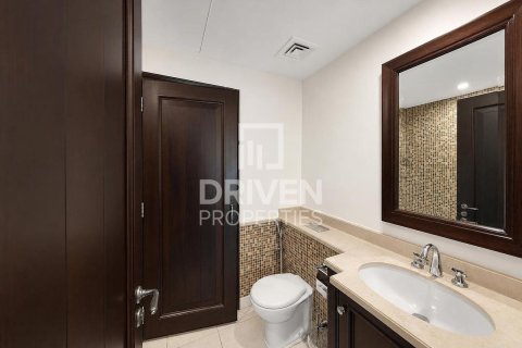 Apartment in Downtown Dubai (Downtown Burj Dubai), Dubai 1 bedroom, 71.81 sq.m. № 145074 - photo 12