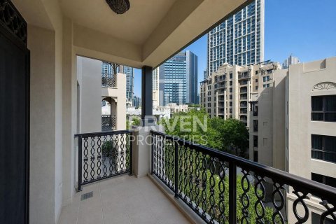 Apartment in Downtown Dubai (Downtown Burj Dubai), Dubai 1 bedroom, 71.81 sq.m. № 145074 - photo 15