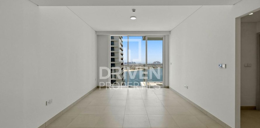 Квартира в EMAAR Beachfront, Dubai Harbour, Дубай, 2 спальни, 117.71м², № 145501