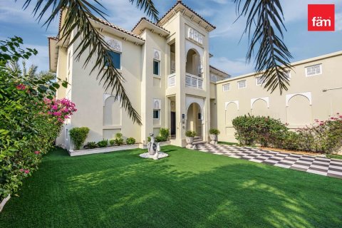 Villa in Al Furjan, Dubai 4 bedrooms, 600 sq.m. № 143872 - photo 27