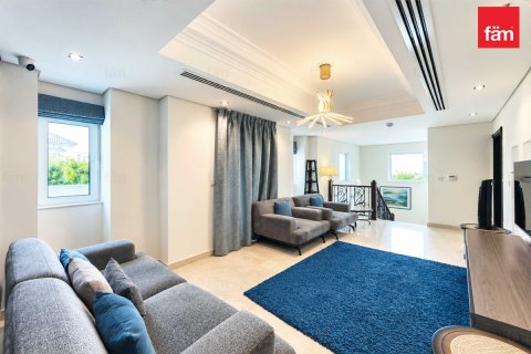 Villa in Al Furjan, Dubai 4 bedrooms, 600 sq.m. № 143872 - photo 8