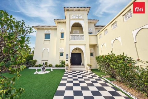 Villa in Al Furjan, Dubai 4 bedrooms, 600 sq.m. № 143872 - photo 25