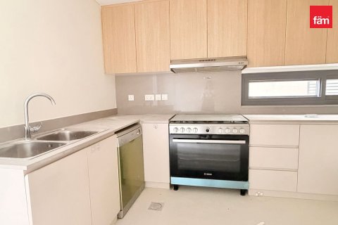 Villa à Dubai, 3 chambres, 133.6 m², № 143412 - photo 9