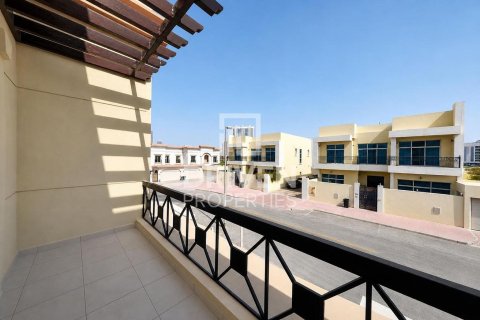 Villa in Al Barsha 1, Al Barsha, Dubai 4 bedrooms, 326.83 sq.m. № 145596 - photo 26