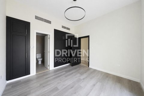 Villa in Al Barsha 1, Al Barsha, Dubai 4 bedrooms, 326.83 sq.m. № 145596 - photo 17