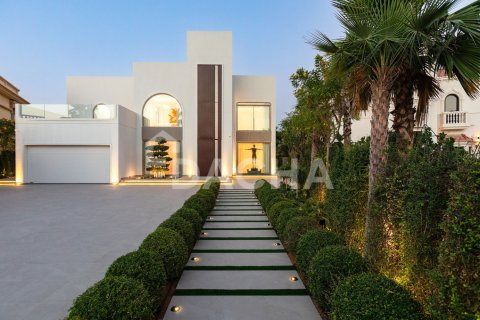 Villa en Jumeirah Islands, Dubai, 5 dormitorios, 585 m², № 143522 - foto 22