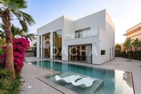 Villa en Jumeirah Islands, Dubai, 5 dormitorios, 585 m², № 143522 - foto 27