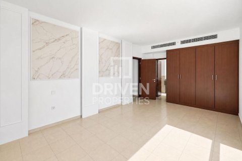 Apartment in Rimal, Jumeirah Beach Residence, Dubai 2 bedrooms, 120.4 sq.m. № 145175 - photo 10