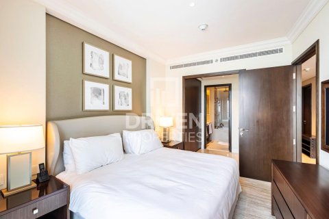 Снять в аренду квартиру в The Address Residence Fountain Views, Даунтаун Дубай (Даунтаун Бурдж Дубай), Дубай: 1 спальня, 79.25м², № 145291 - фото 6