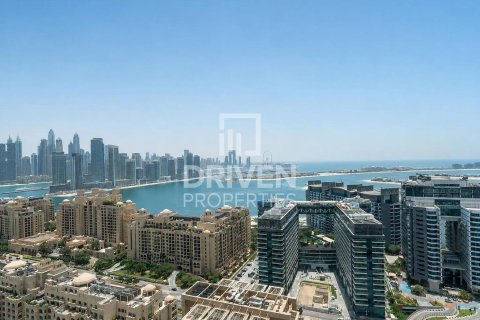 Apartment in The Palm Tower, Palm Jumeirah, Dubai studio, 55.83 sq.m. № 144938 - photo 13