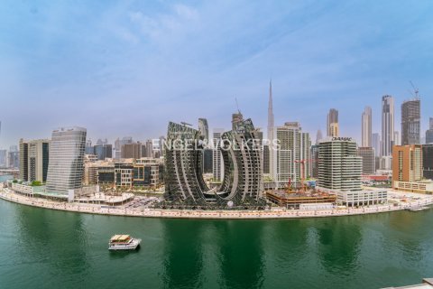 Appartement à Business Bay, Dubai, 2 chambres, 195 m², № 143624 - photo 13