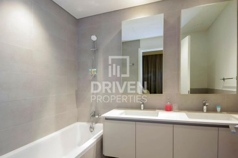 Снять в аренду квартиру в Creek Beach, Dubai Creek Harbour (The Lagoons), Дубай: 2 спальни, 103.22м², № 145149 - фото 14