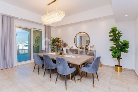 Apartment in Marina Residences, Palm Jumeirah, Dubai 2 bedrooms, 371 sq.m. № 143530 - photo 6
