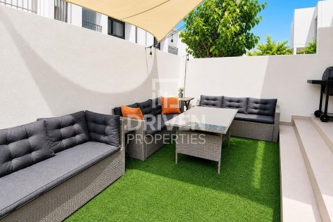 Townhouse in Dubai 3 bedrooms, 174.84 sq.m. № 145179 - photo 5