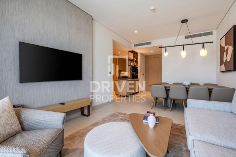 Apartment in Vida Residences Dubai Mall, Downtown Dubai (Downtown Burj Dubai), Dubai 3 bedrooms, 157.28 sq.m. № 145080 - photo 2