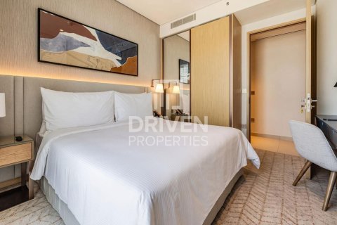 Apartment in Vida Residences Dubai Mall, Downtown Dubai (Downtown Burj Dubai), Dubai 3 bedrooms, 157.28 sq.m. № 145080 - photo 11