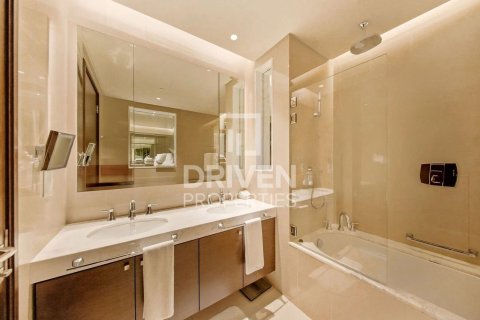 Apartment in The Address Residence Fountain Views, Downtown Dubai (Downtown Burj Dubai), Dubai 1 bedroom, 77.95 sq.m. № 145427 - photo 8
