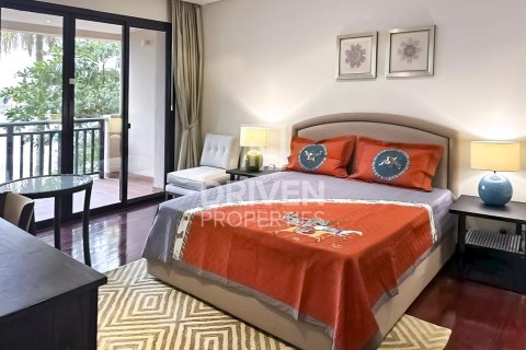 Apartment in The Crescent, Palm Jumeirah, Dubai 2 bedrooms, 161.93 sq.m. № 144227 - photo 5