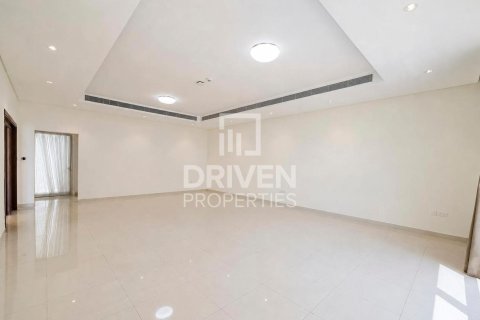 Villa en Jumeirah 3, Jumeirah, Dubai, 6 dormitorios, 1393.55 m², № 144984 - foto 5