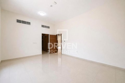 Villa en Jumeirah 3, Jumeirah, Dubai, 6 dormitorios, 1393.55 m², № 144984 - foto 22