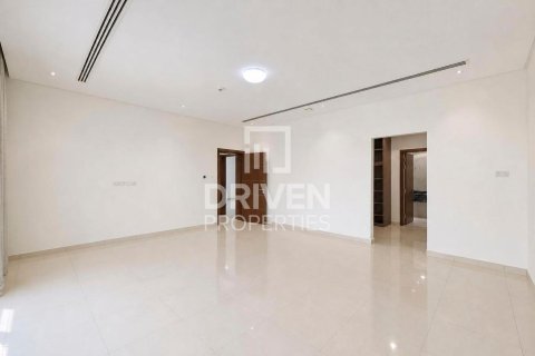 Villa en Jumeirah 3, Jumeirah, Dubai, 6 dormitorios, 1393.55 m², № 144984 - foto 23