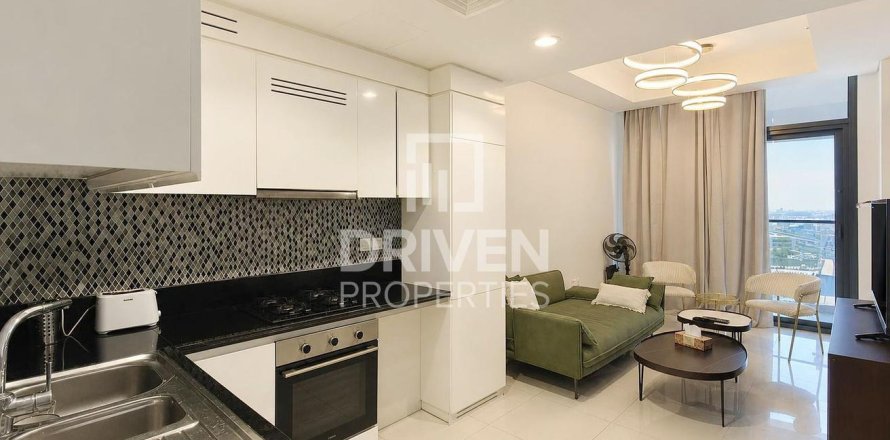 Appartement à Aykon City, Business Bay, Dubai, 2 chambres, 74.97 m², № 144704