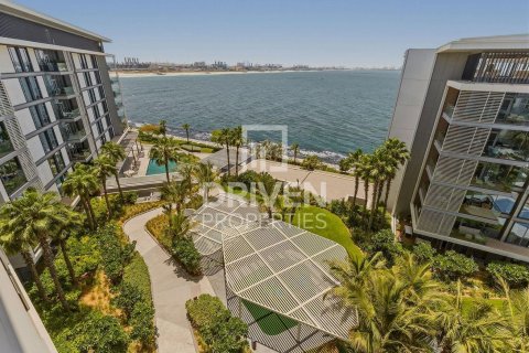 Apartment in Bluewaters Residences, Bluewaters, Dubai 1 bedroom, 106.47 sq.m. № 145133 - photo 12