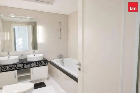 Apartment in Downtown Dubai (Downtown Burj Dubai), Dubai 2 bedrooms, 127.6 sq.m. № 145978 - photo 11