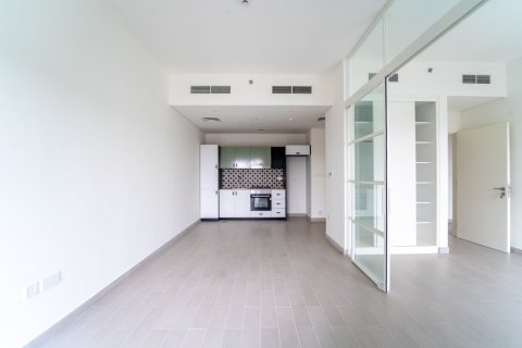 Appartement à Dubai, 2 chambres, 69 m², № 143573 - photo 2