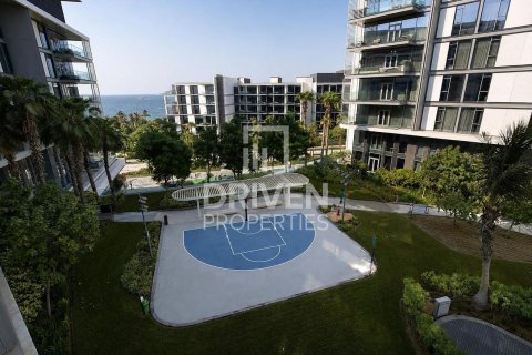 Apartment in Bluewaters Residences, Bluewaters, Dubai 2 bedrooms, 158.96 sq.m. № 145136 - photo 18