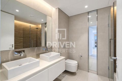 Apartment in Bluewaters Residences, Bluewaters, Dubai 2 bedrooms, 158.96 sq.m. № 145136 - photo 15