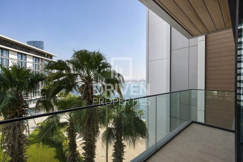 Apartment in Bluewaters Residences, Bluewaters, Dubai 2 bedrooms, 158.96 sq.m. № 145136 - photo 20