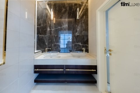 Villa à Al Quoz, Dubai, 5 chambres, 929 m², № 143721 - photo 24