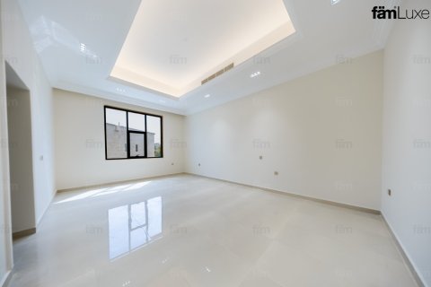 Villa à Al Quoz, Dubai, 5 chambres, 929 m², № 143721 - photo 10