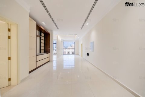 Villa à Al Quoz, Dubai, 5 chambres, 929 m², № 143721 - photo 11